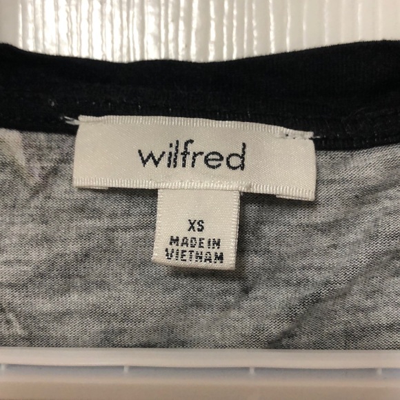 Wilfred open back shirt - Picture 3 of 4